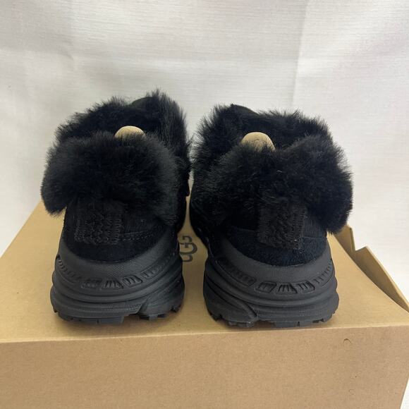 UGG CA805 x BEAMS Black Bear Men’s 9 – Rare Collab, 12x12 Series main image 11